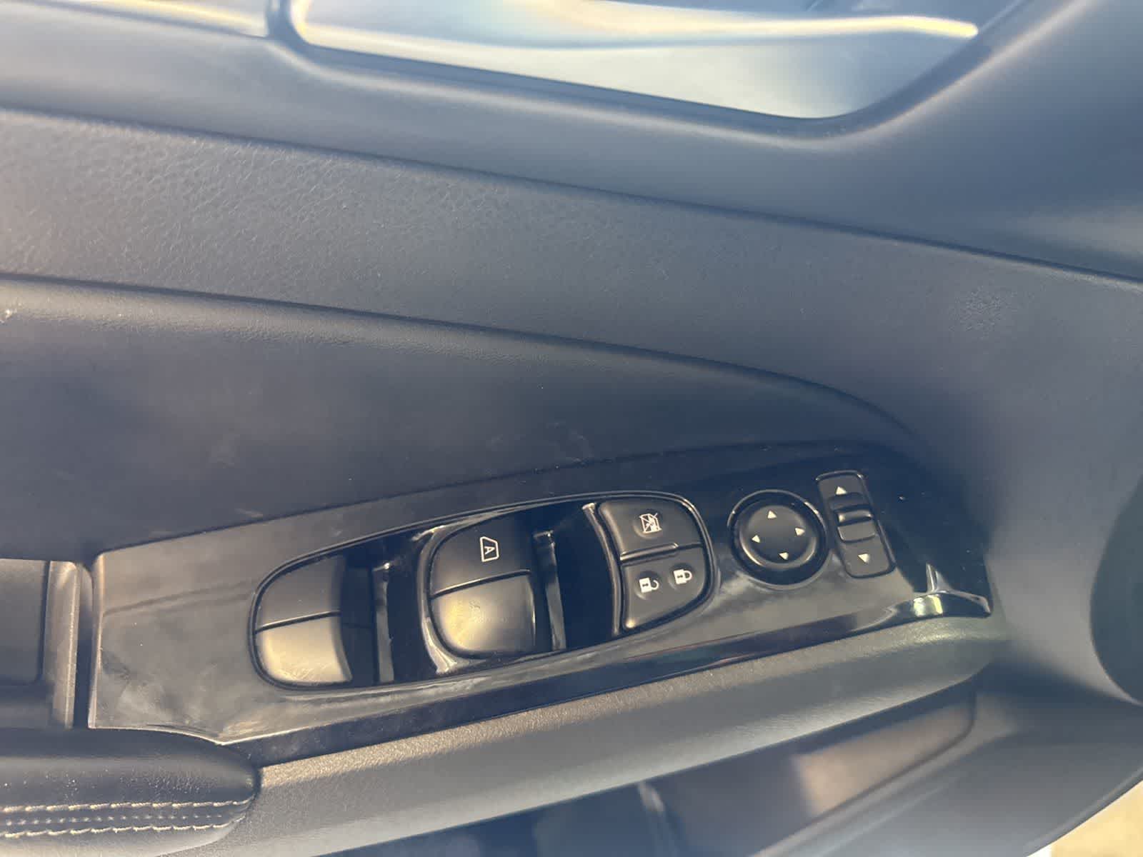 Thumbnail: 2023 Nissan Altima - 19