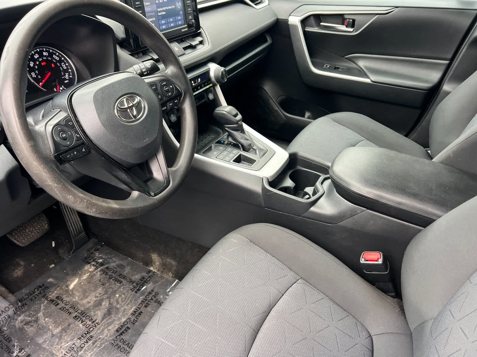 Thumbnail: 2020 Toyota RAV4 - 11