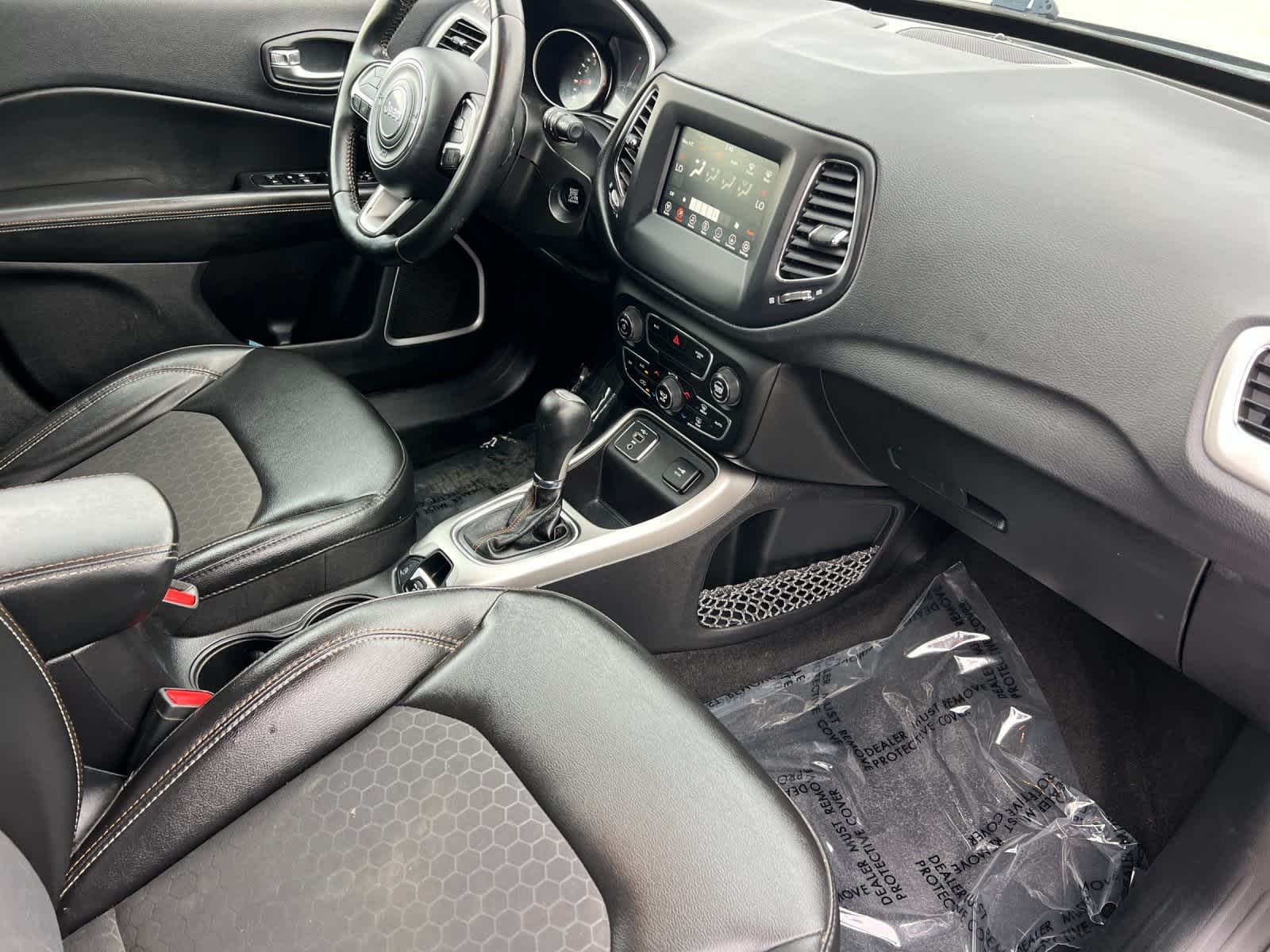 Thumbnail: 2019 Jeep Compass - 17