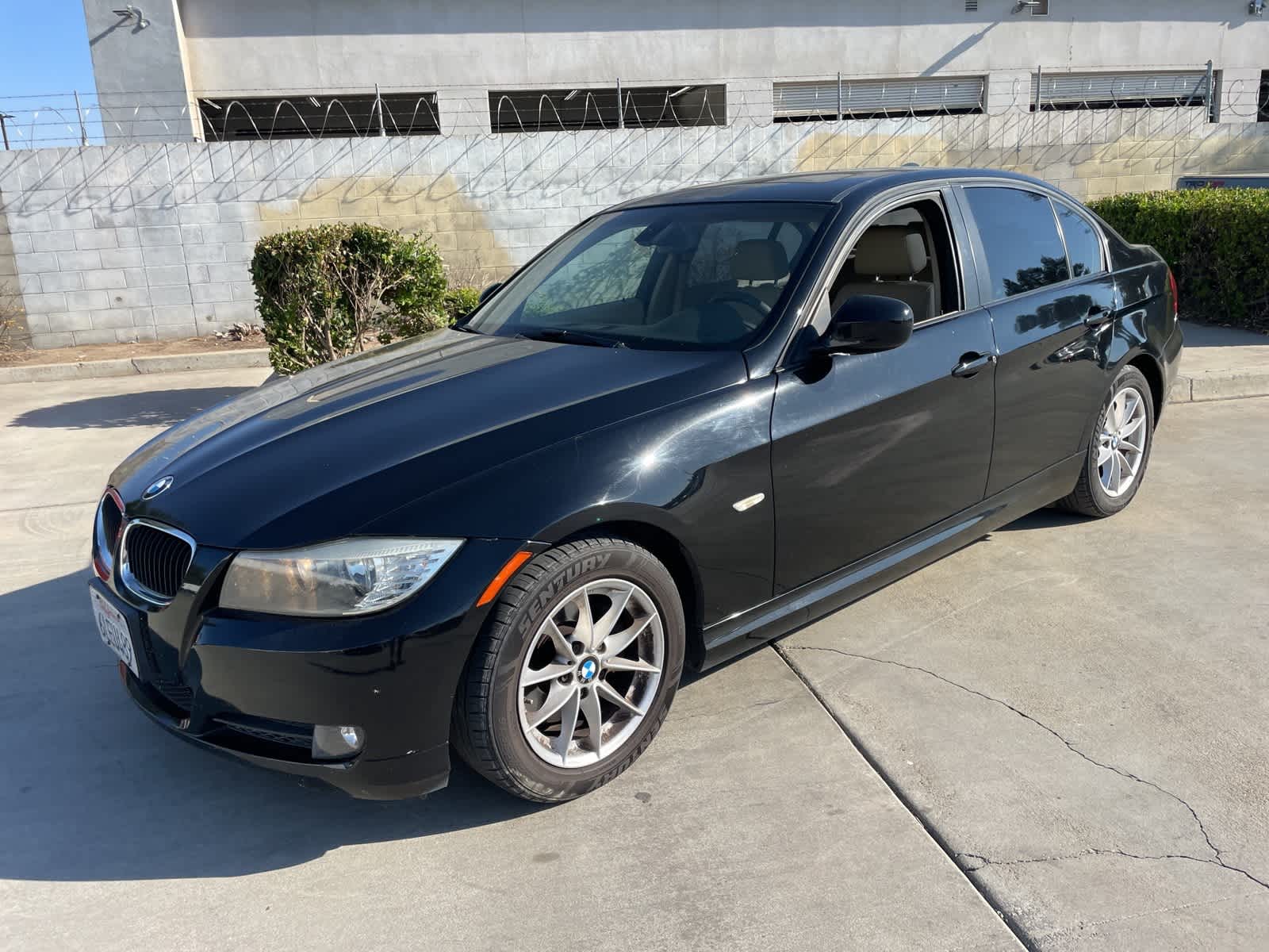 Used 2010 BMW 3 Series 328i with VIN WBAPH5G59ANM34845 for sale in Fresno, CA