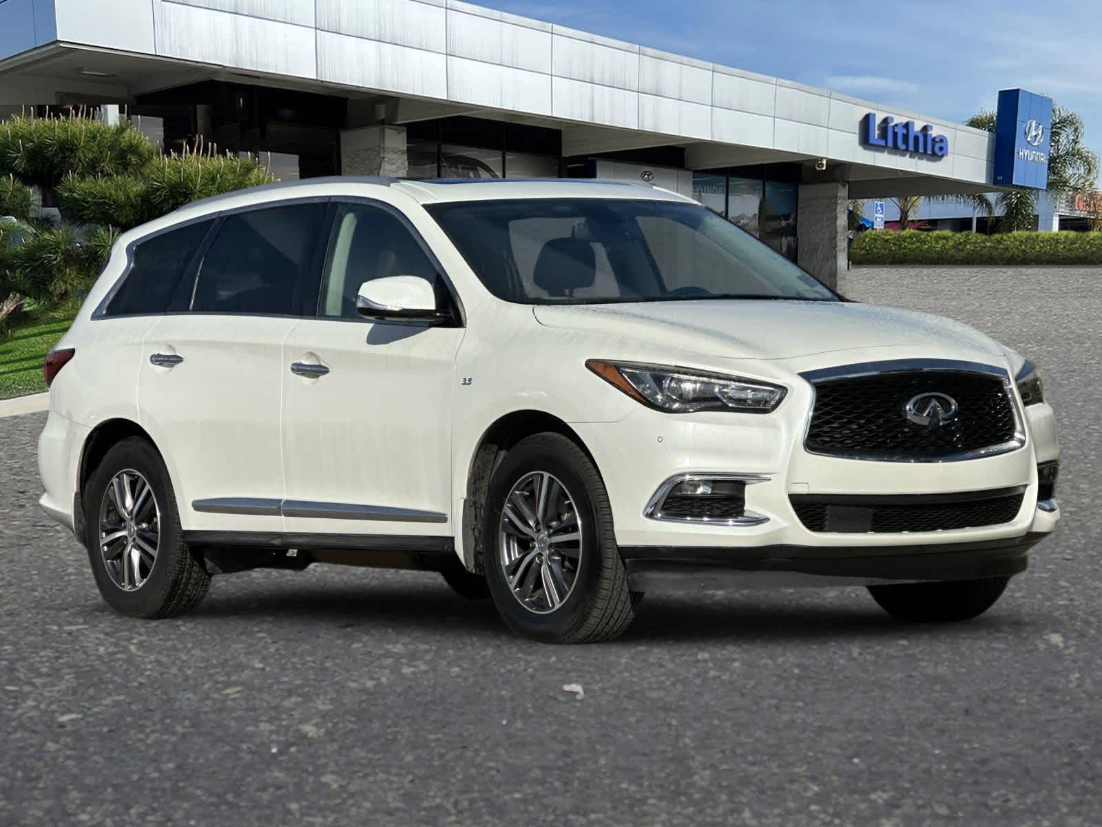 Thumbnail: 2018 INFINITI QX60 - 10