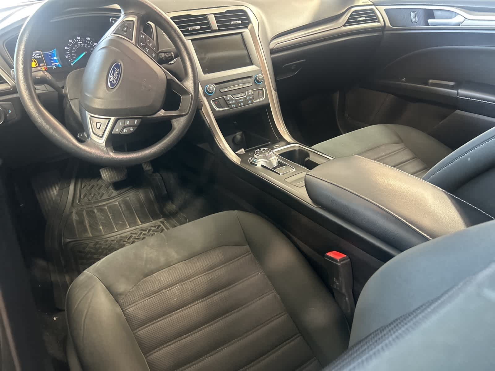 Thumbnail: 2018 Ford Fusion - 22