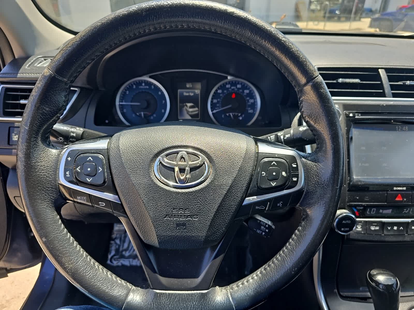 Thumbnail: 2017 Toyota Camry - 10
