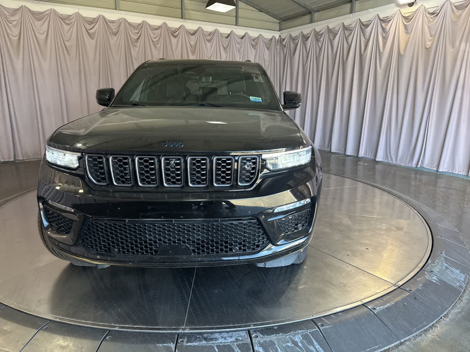 Thumbnail: 2023 Jeep Grand Cherokee - 2