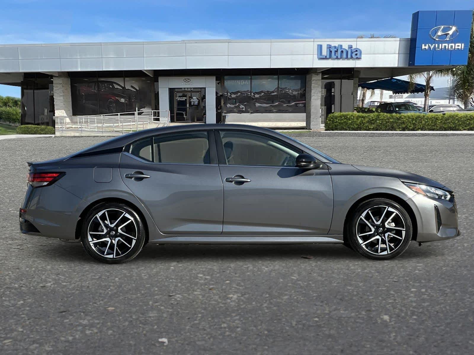 Thumbnail: 2025 Nissan Sentra - 8