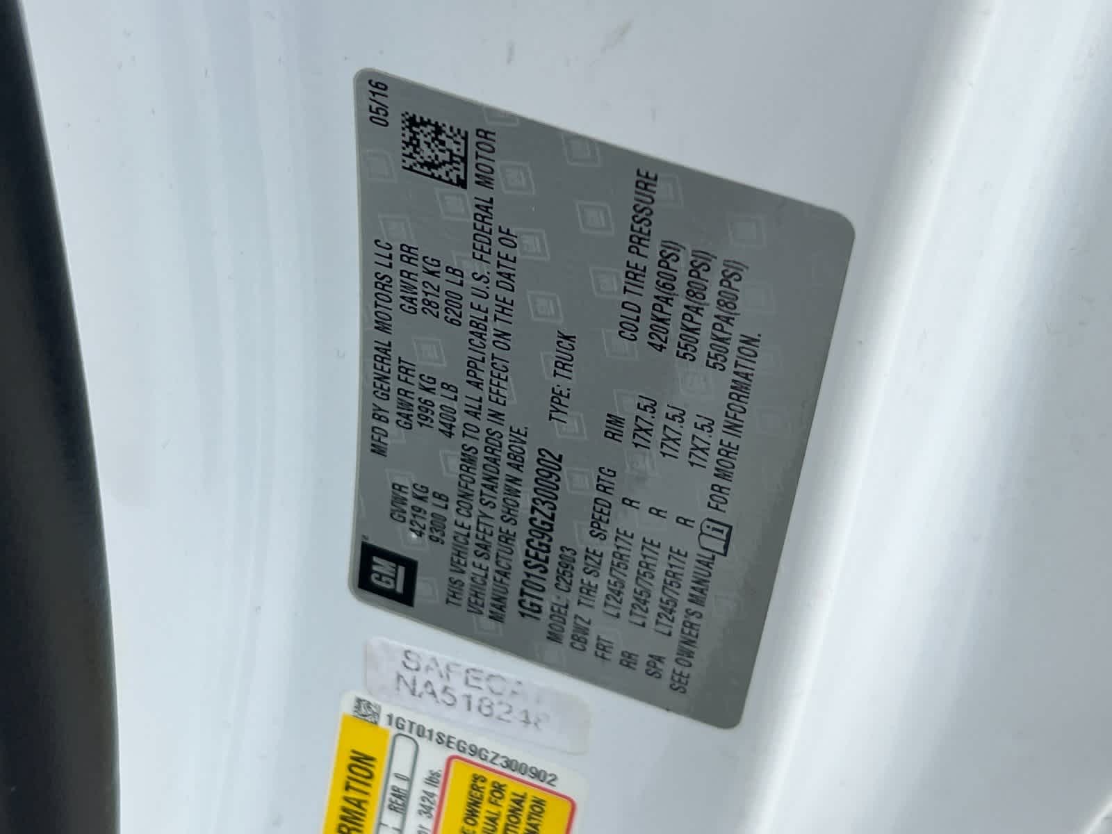 Thumbnail: 2016 GMC Sierra 2500 - 28