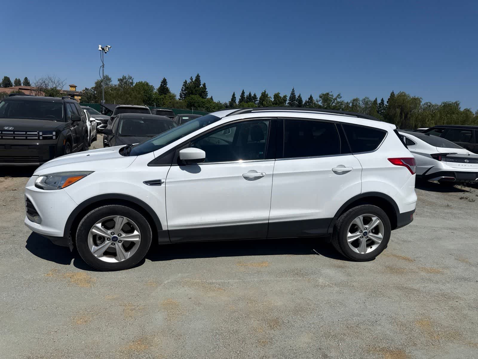Thumbnail: 2015 Ford Escape - 6