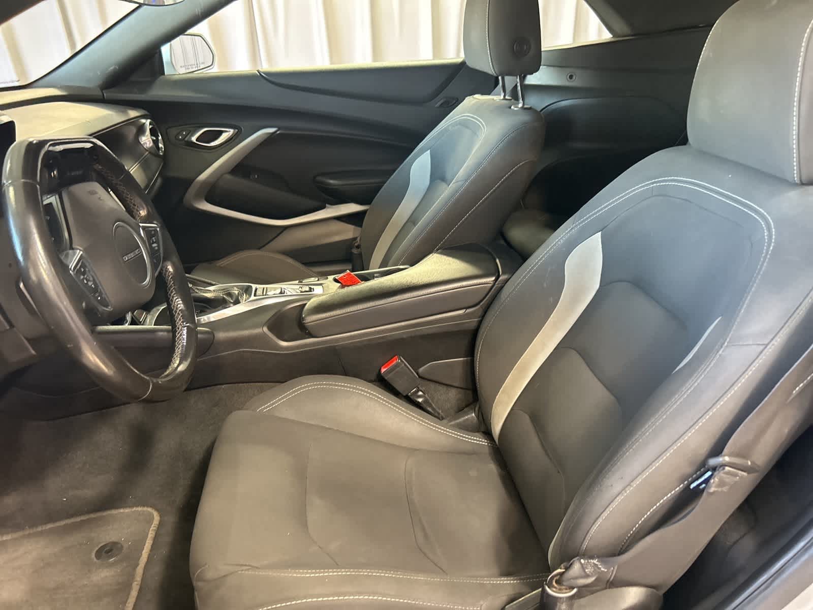 Thumbnail: 2018 Chevrolet Camaro - 22