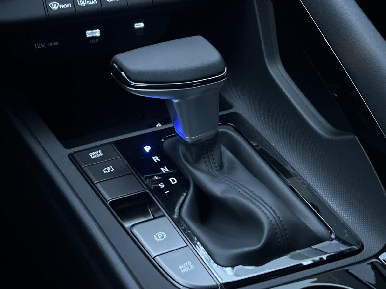 Thumbnail: 2025 Hyundai Elantra - 22