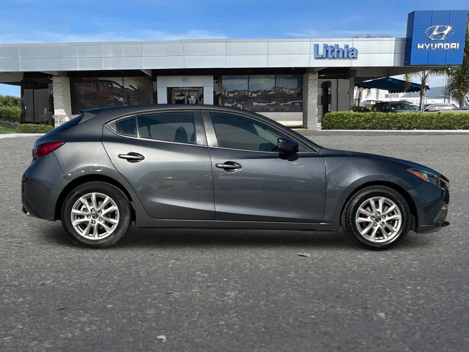 Thumbnail: 2016 Mazda Mazda3 - 8