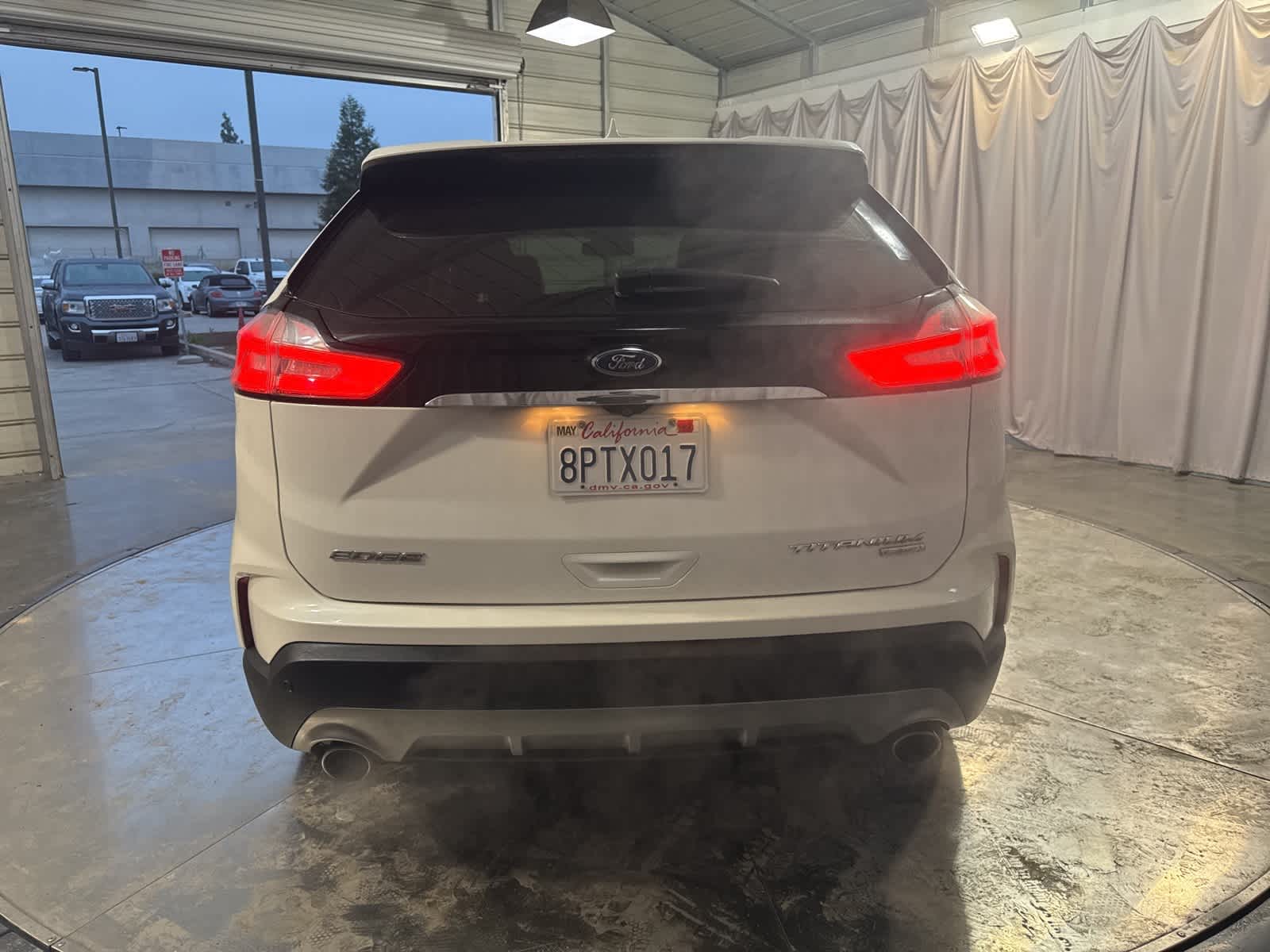 Thumbnail: 2020 Ford Edge - 6