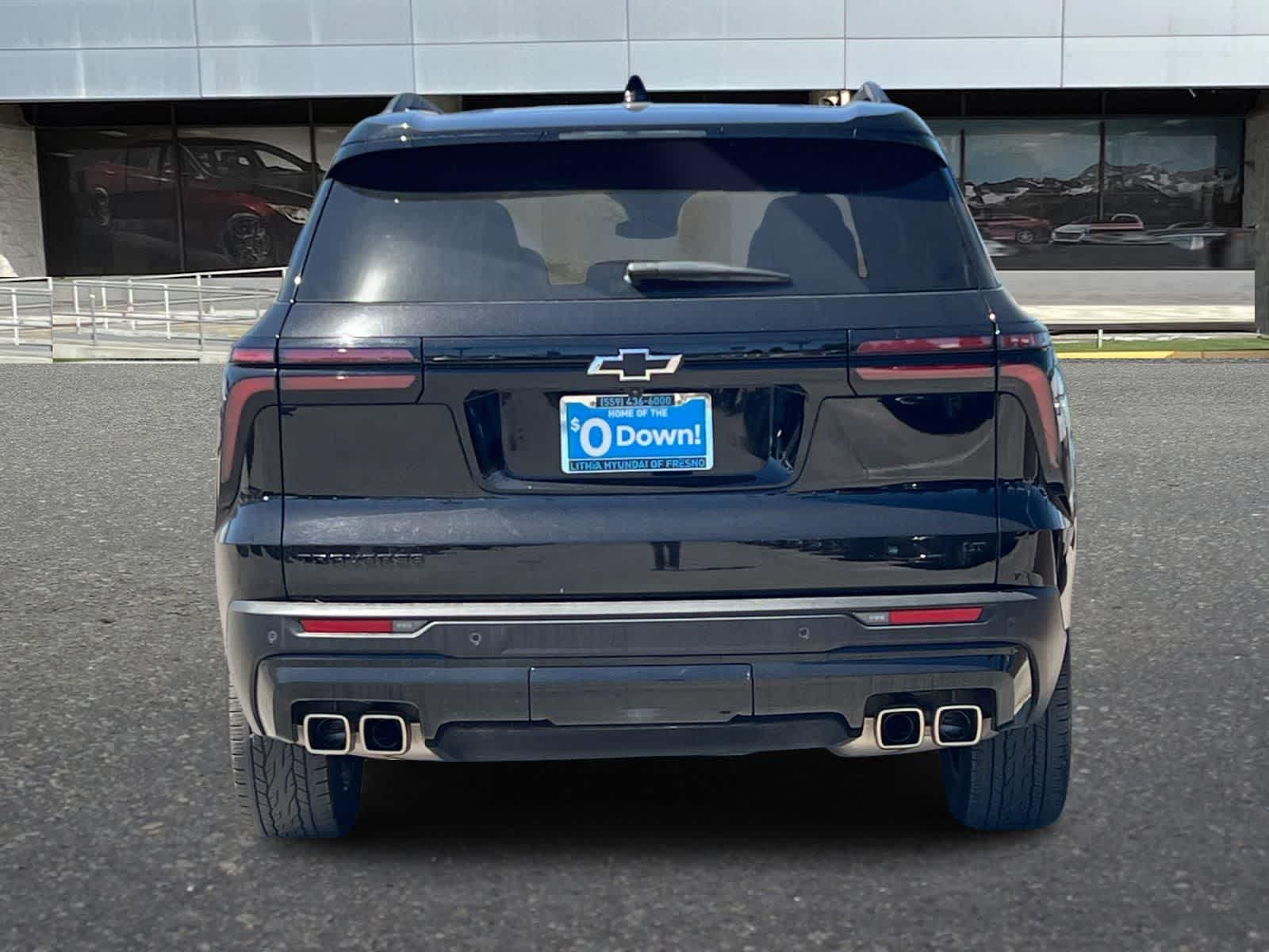 Thumbnail: 2024 Chevrolet Traverse - 8