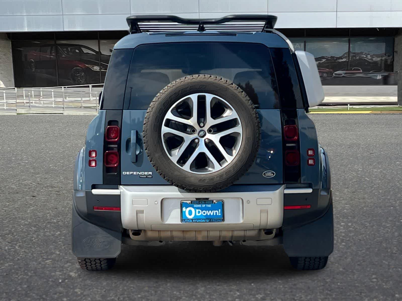 Thumbnail: 2020 Land Rover Defender - 8