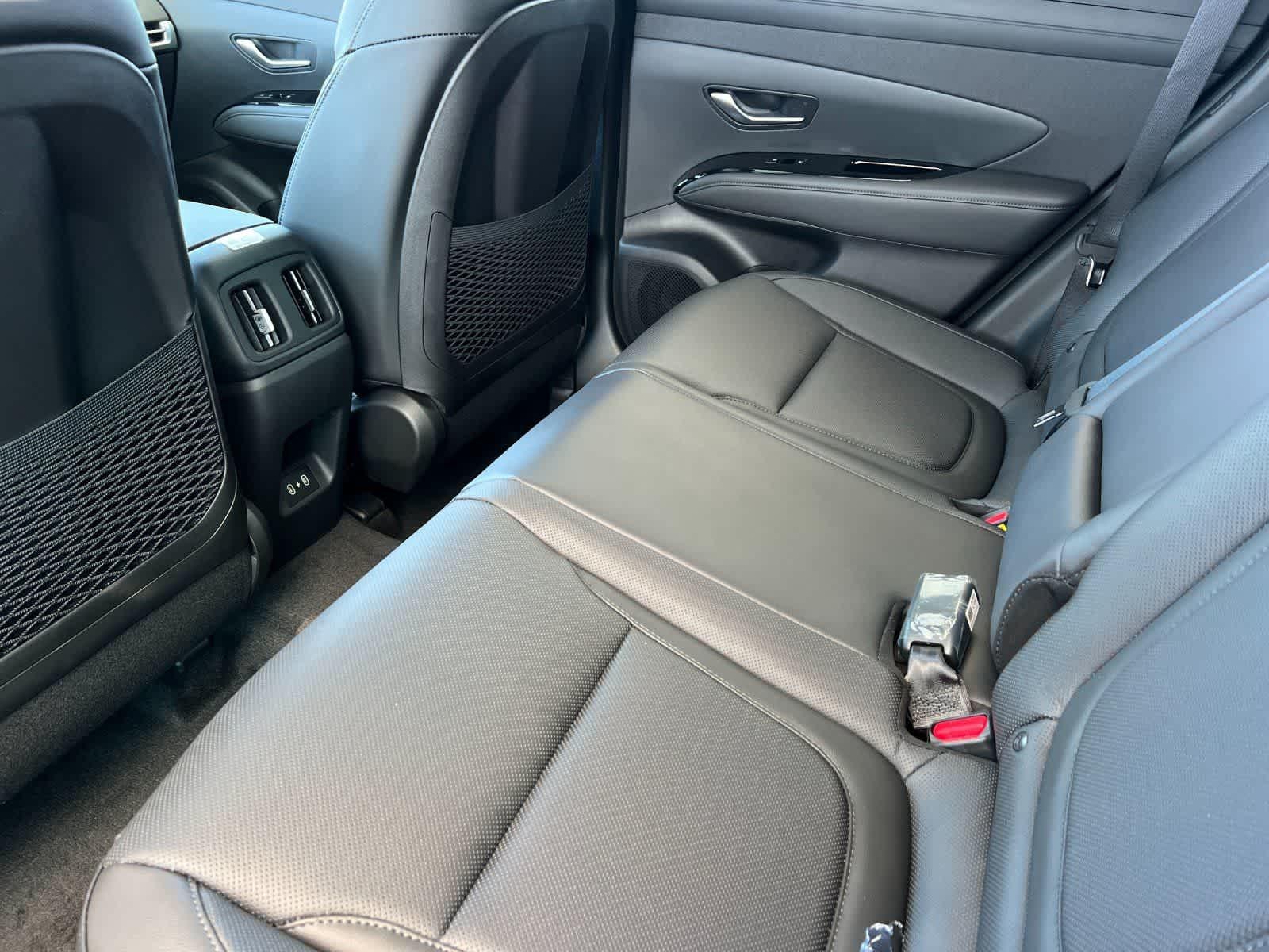 Thumbnail: 2026 Hyundai Tucson - 4