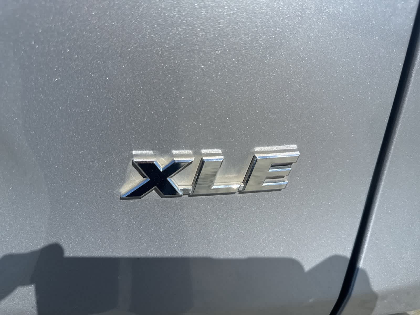 Thumbnail: 2020 Toyota RAV4 - 14