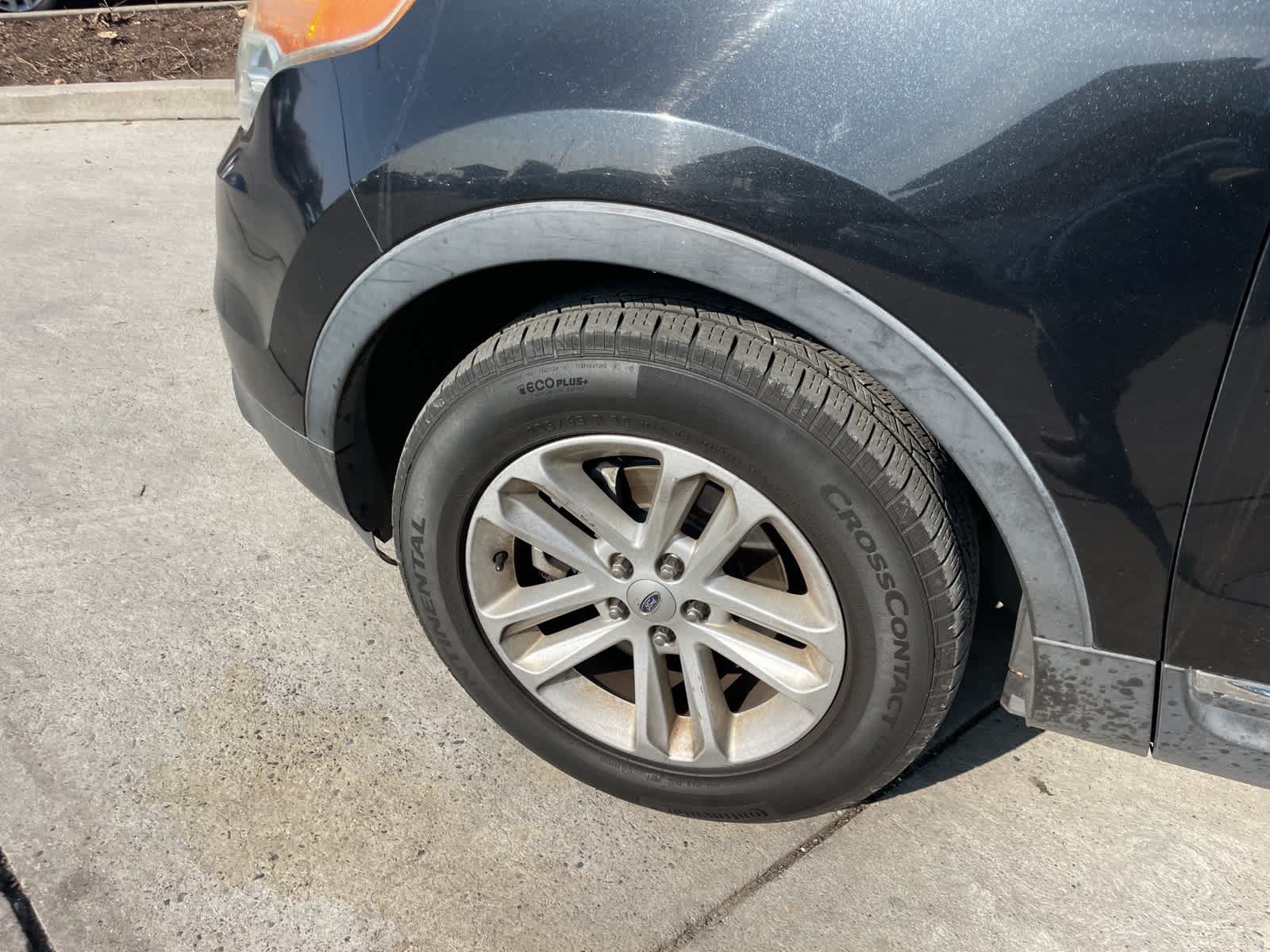 Thumbnail: 2013 Ford Explorer - 10