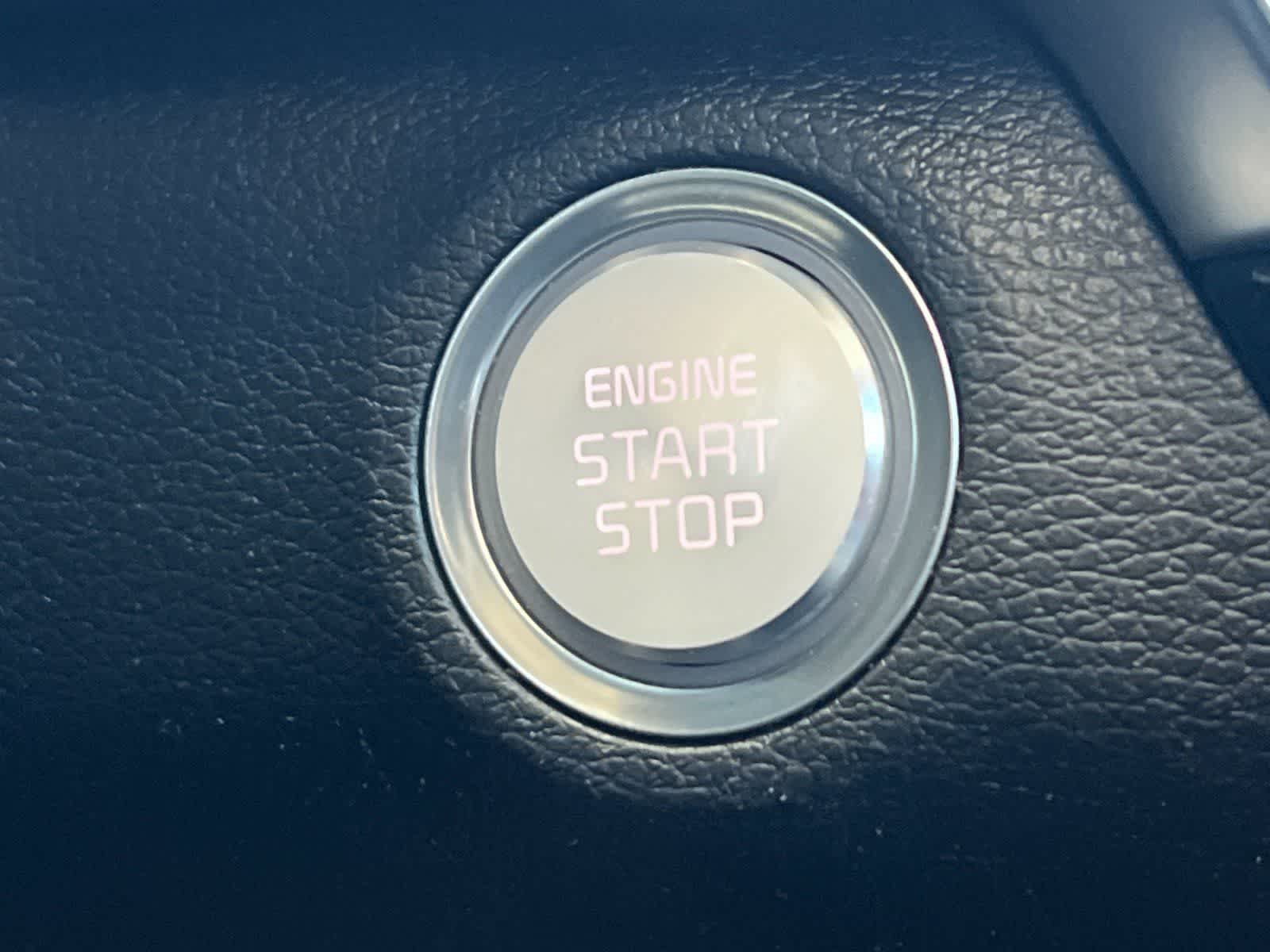 Thumbnail: 2022 Kia Telluride - 25