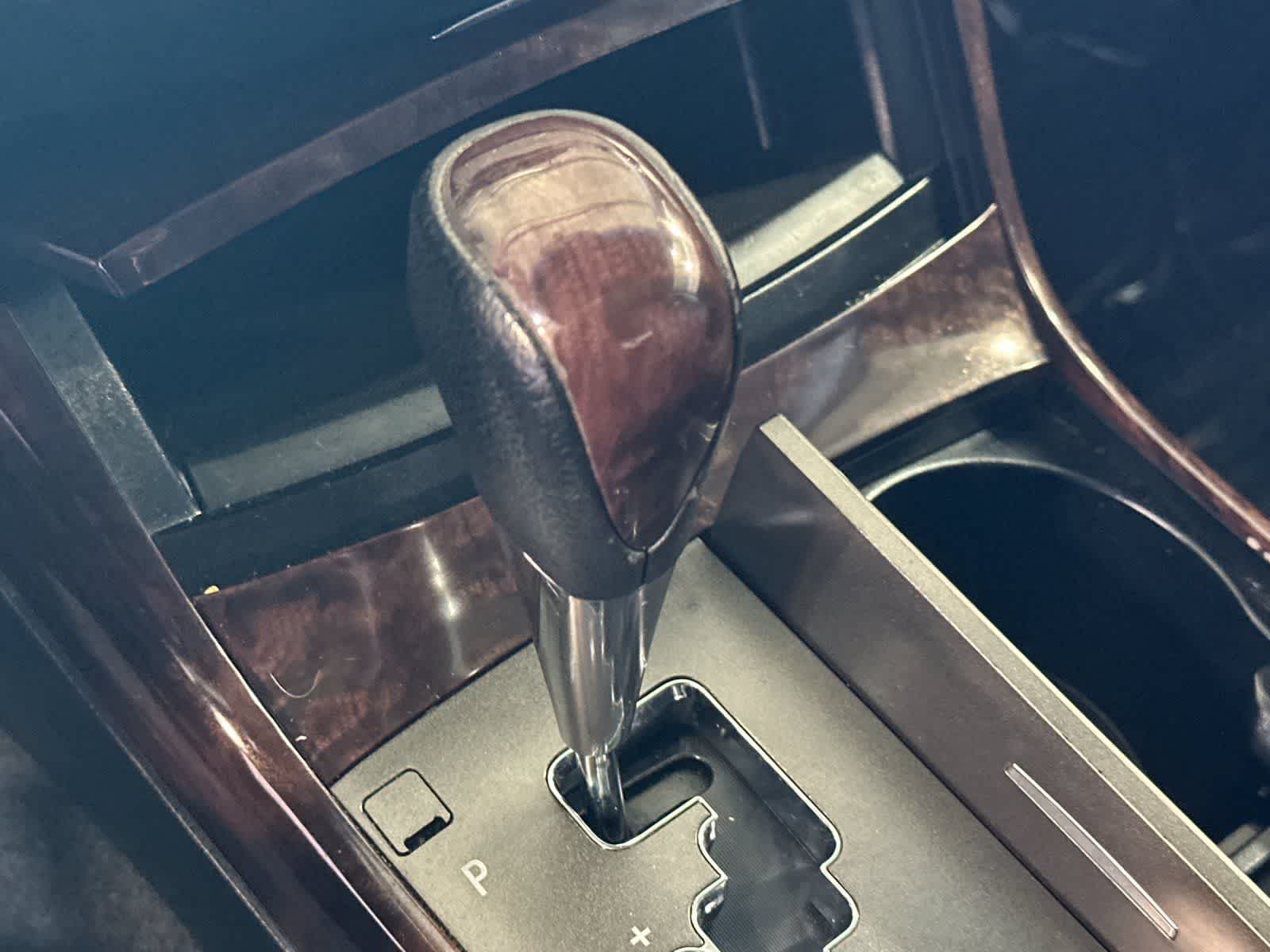 Thumbnail: 2011 Toyota Avalon - 22