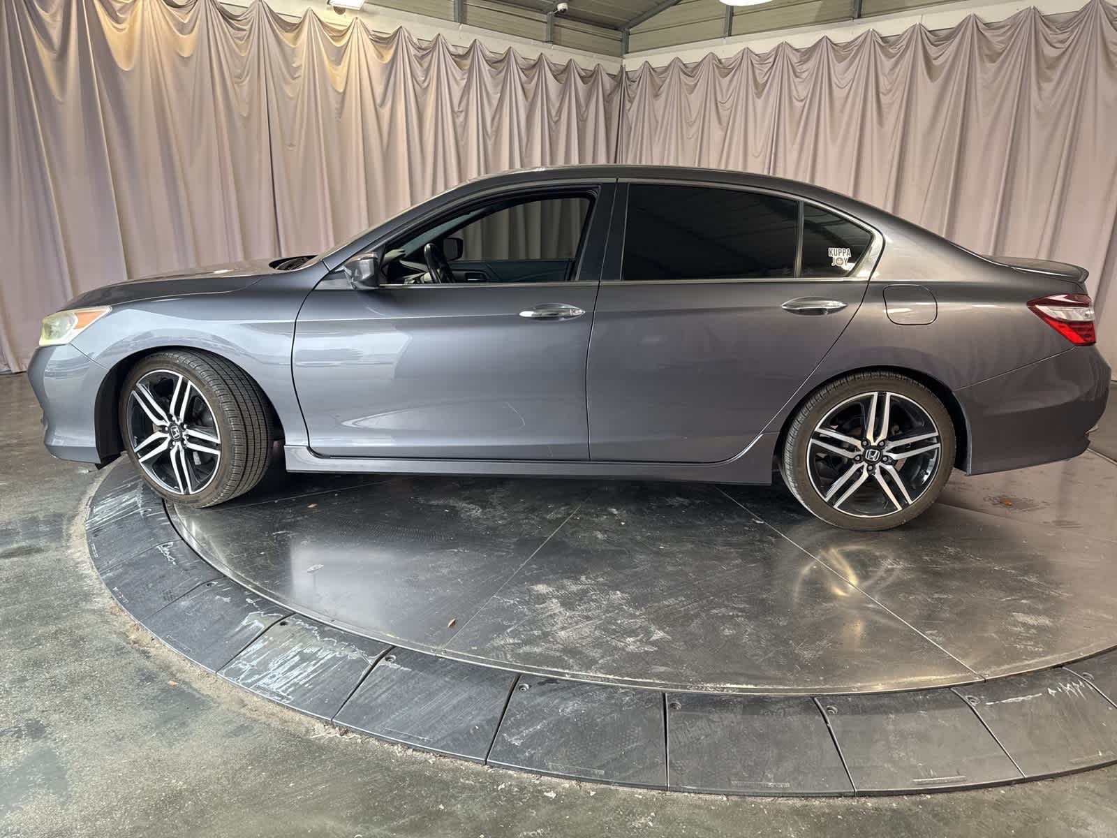 Thumbnail: 2016 Honda Accord - 8