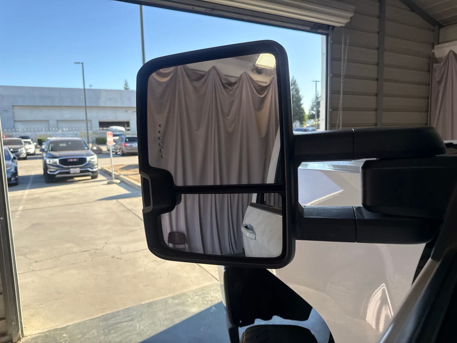 Thumbnail: 2018 Chevrolet Silverado 1500 - 16