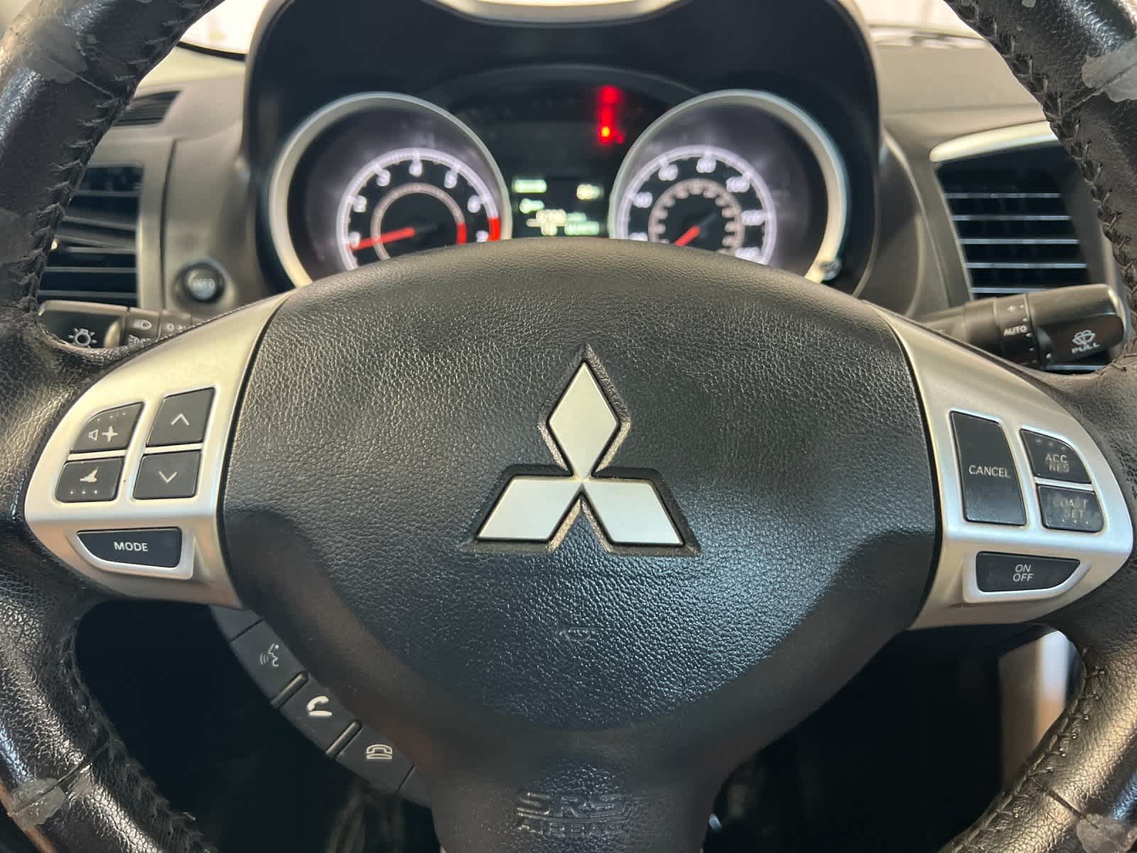 Thumbnail: 2017 Mitsubishi Lancer - 22