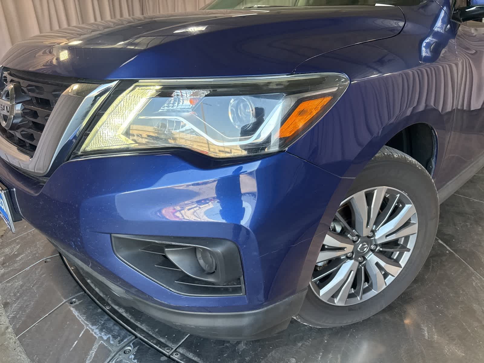 Thumbnail: 2020 Nissan Pathfinder - 8