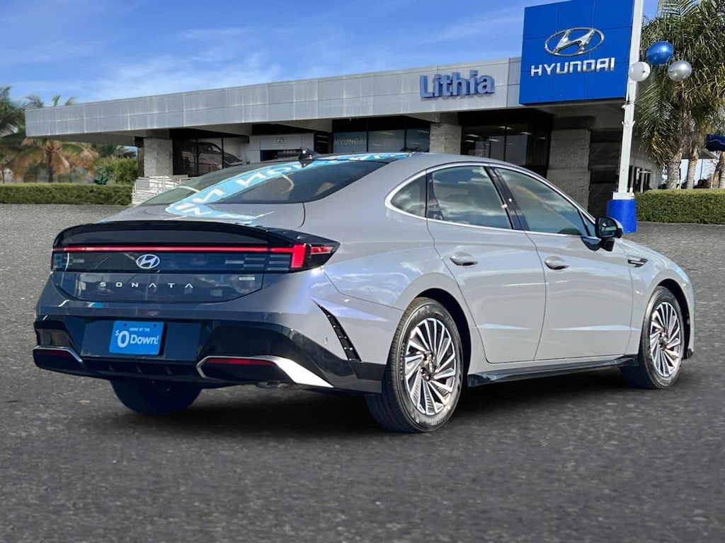 New 2026 Hyundai Sonata Hybrid Limited Sedan