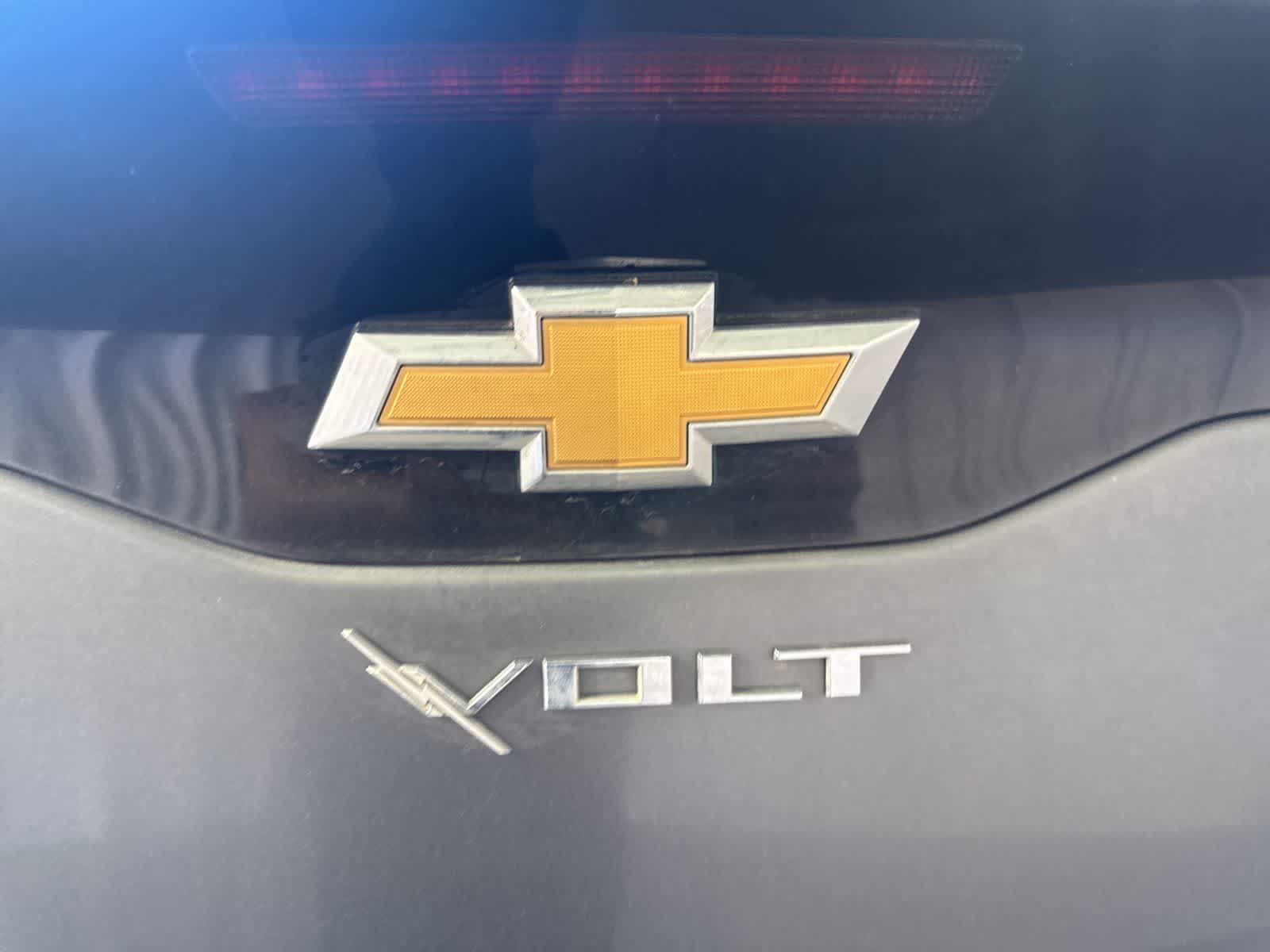 Thumbnail: 2017 Chevrolet Volt - 12