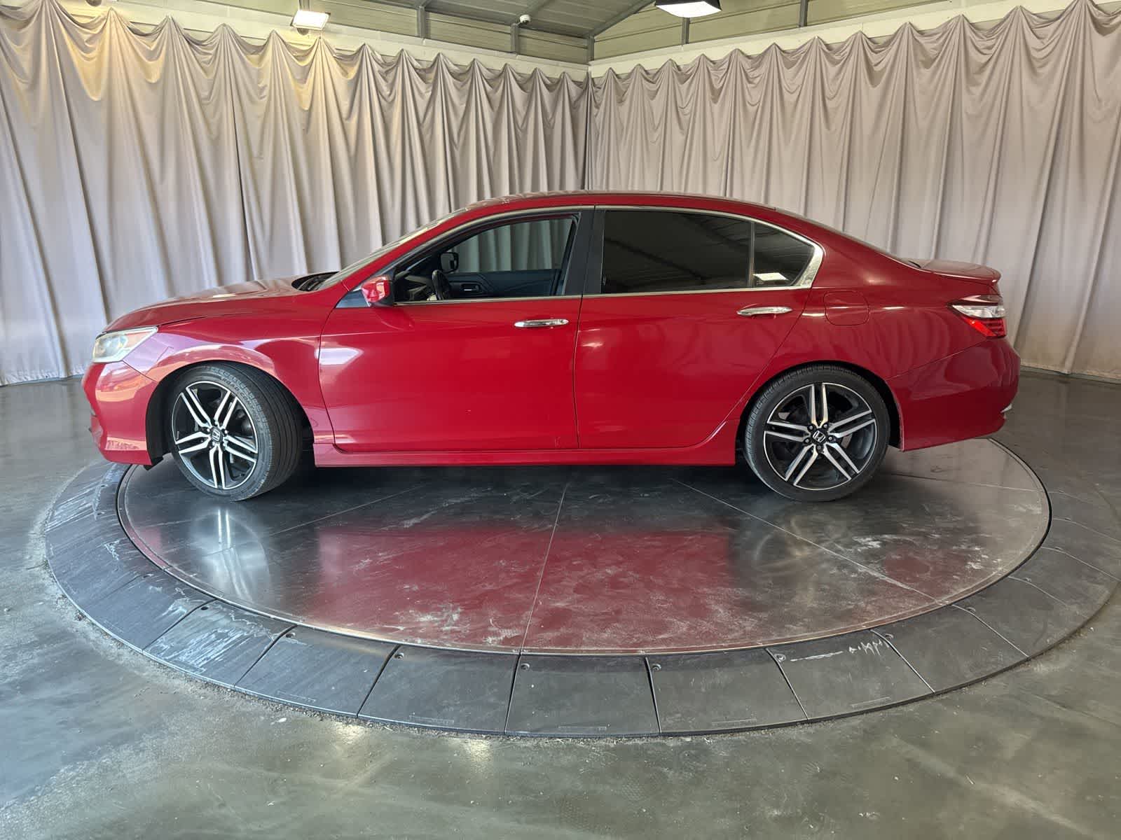 2017 Honda Accord Sport SE photo 3