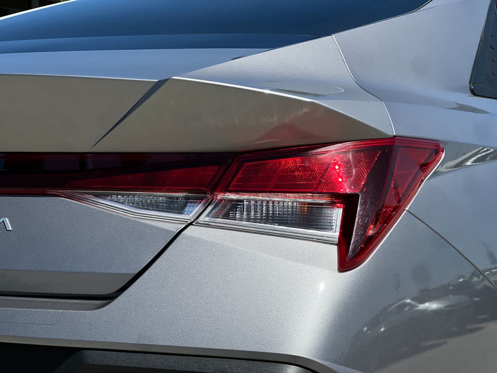 Thumbnail: 2024 Hyundai Elantra - 28