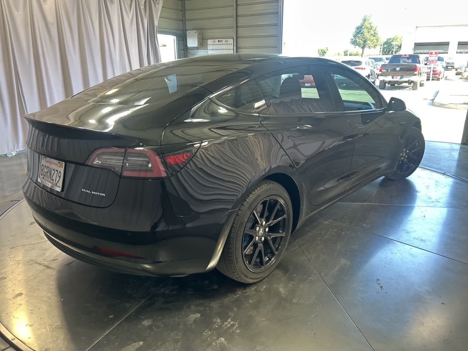 Thumbnail: 2018 Tesla Model 3 - 8