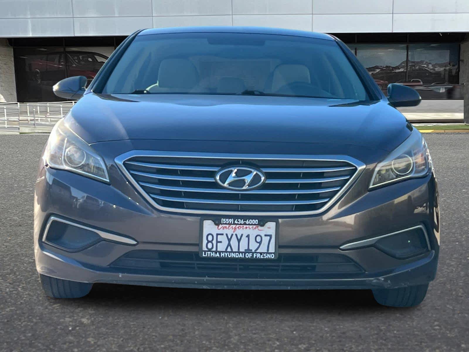 Thumbnail: 2017 Hyundai Sonata - 10