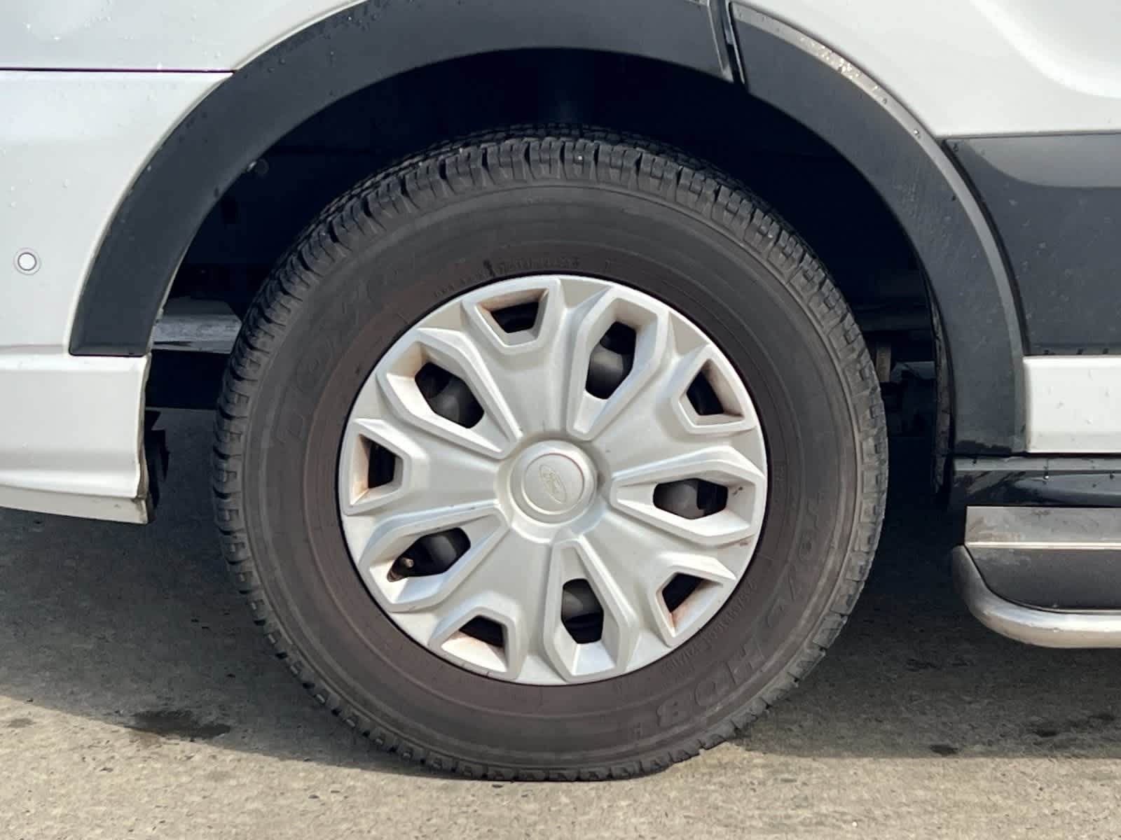 Thumbnail: 2020 Ford Econoline - 26