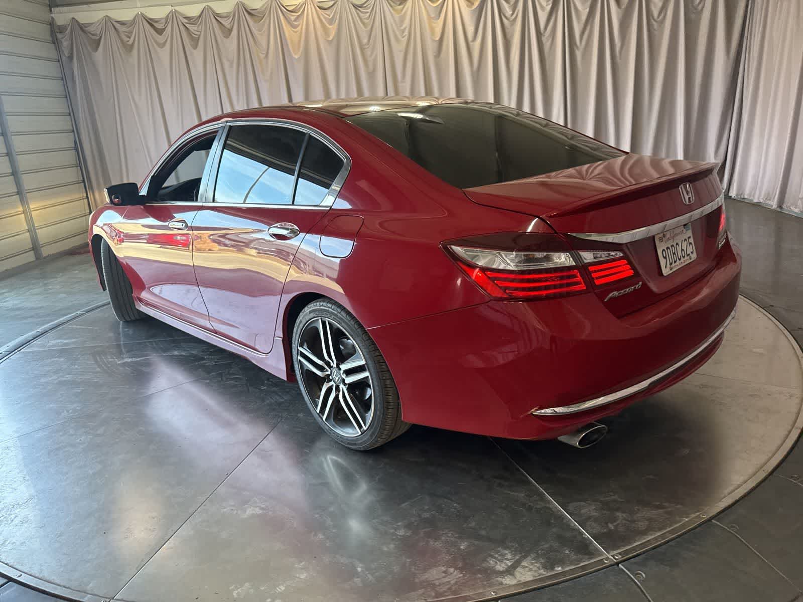 2017 Honda Accord Sport SE photo 6