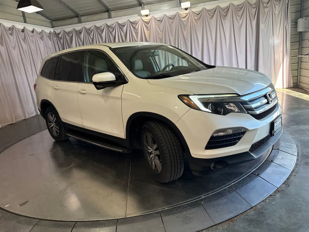 Used 2017 Honda Pilot EX-L AWD SUV