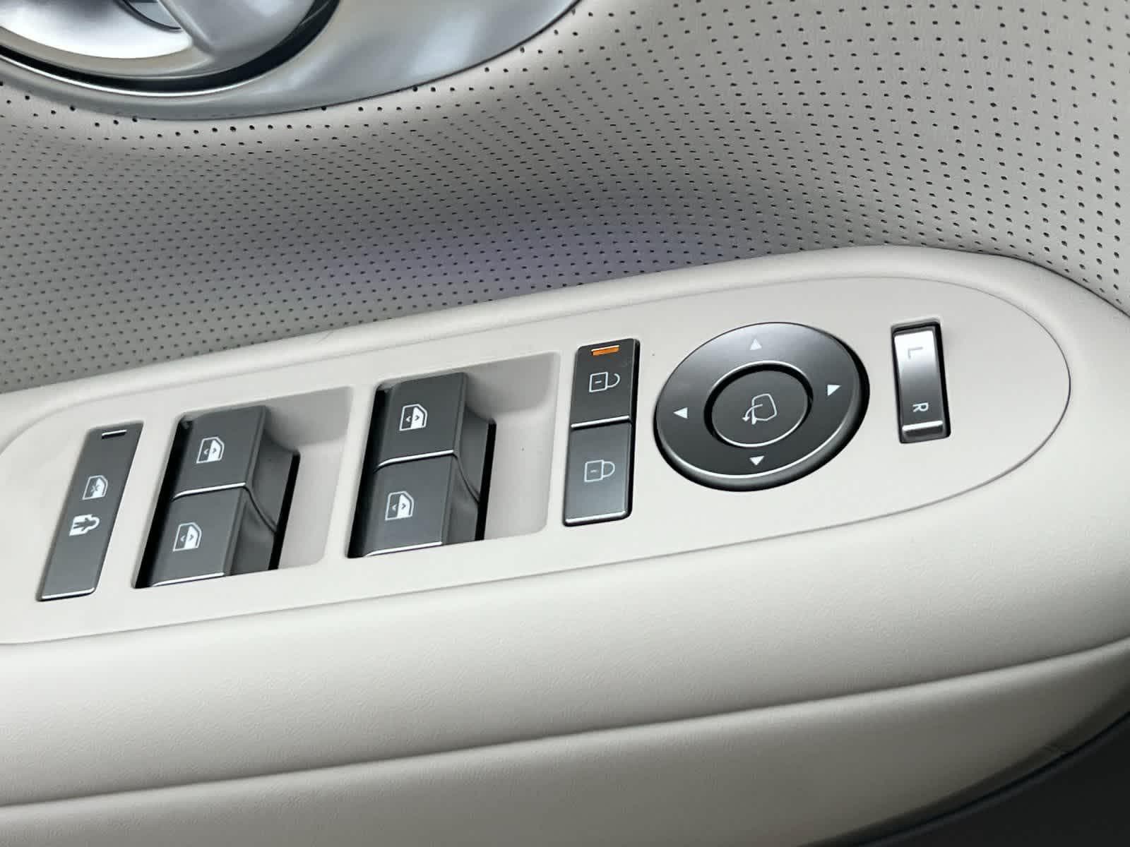 Thumbnail: 2026 Hyundai Ioniq - 13