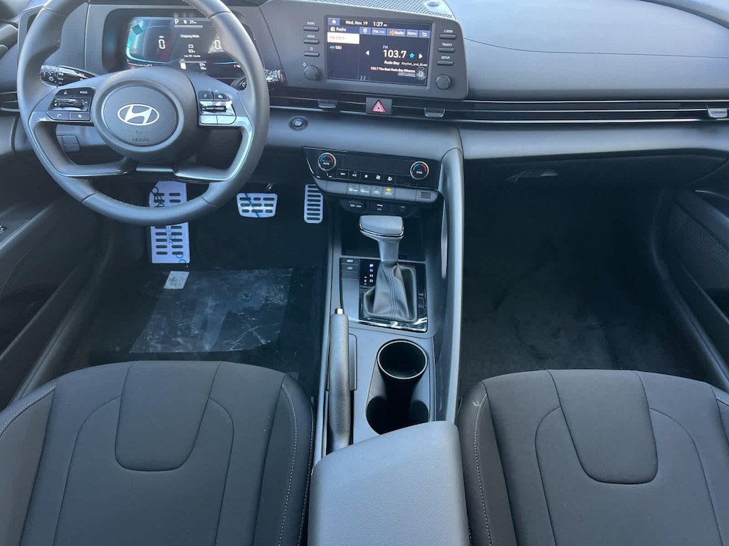 New 2026 Hyundai Elantra SEL Sport Sedan