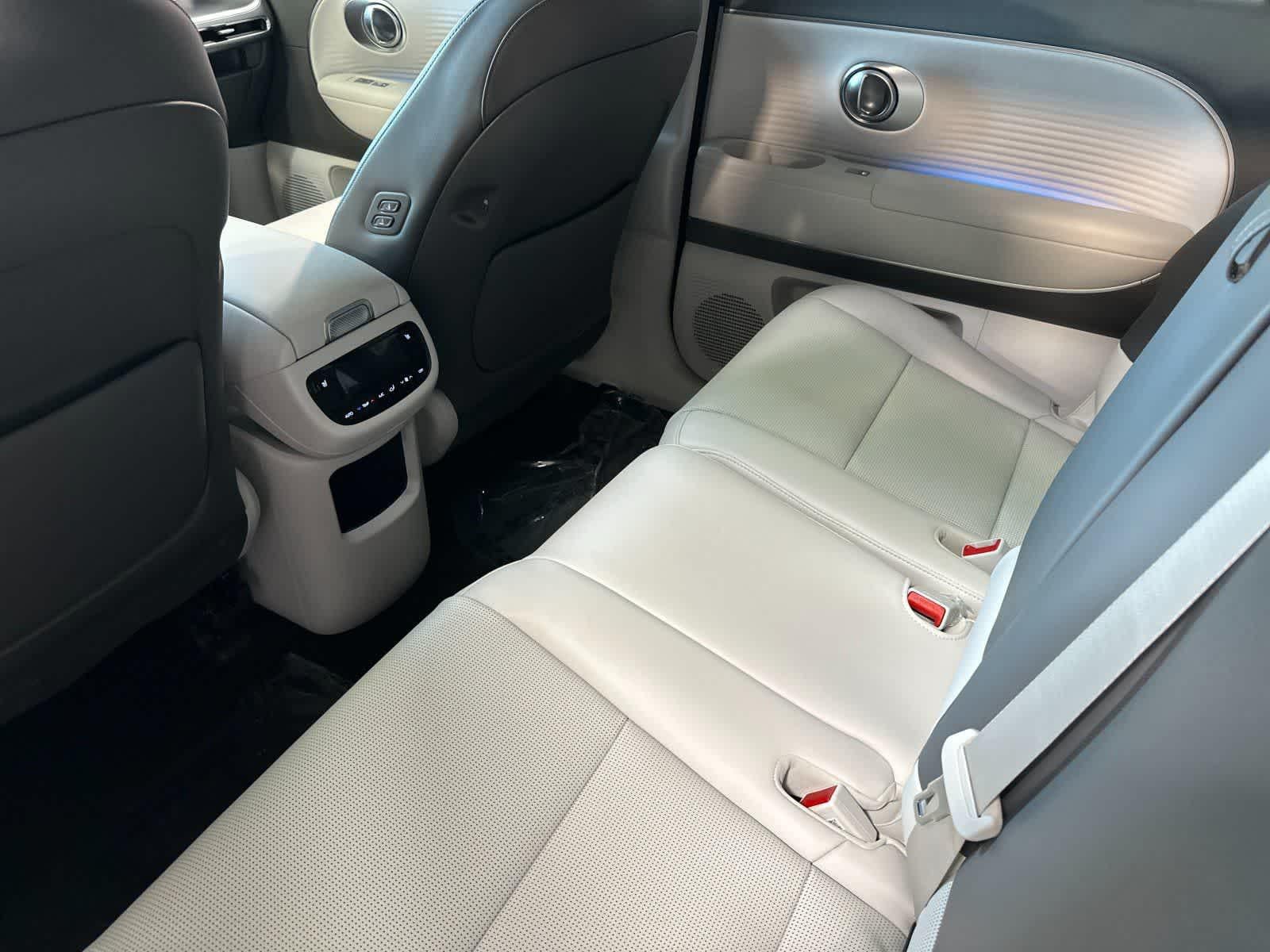 Thumbnail: 2026 Hyundai Ioniq - 4