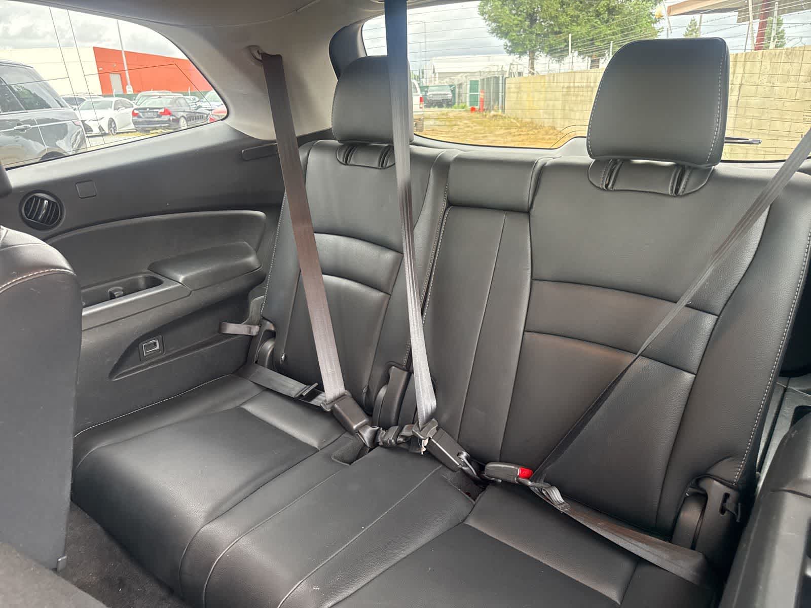 Thumbnail: 2017 Honda Pilot - 14