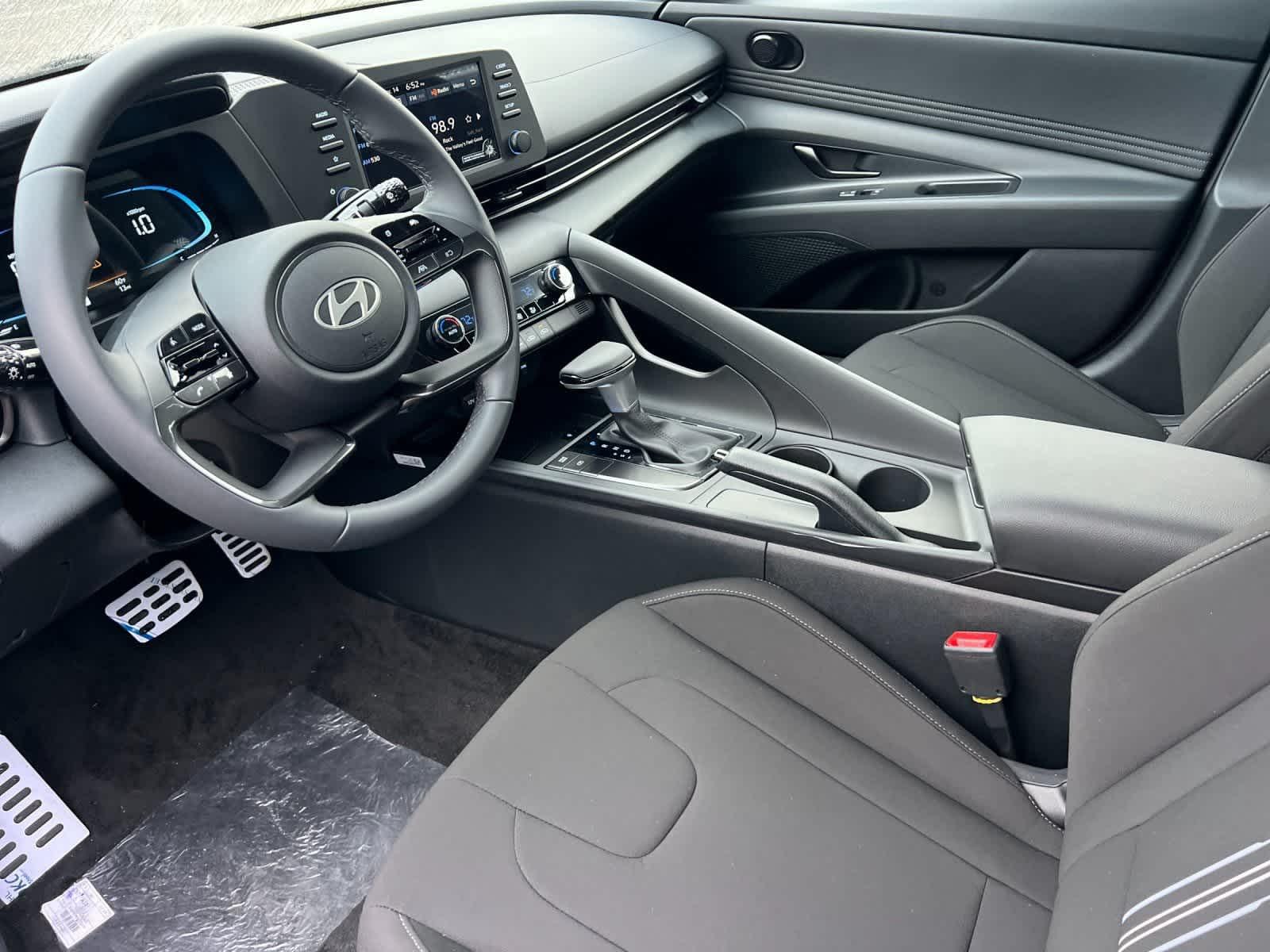 Thumbnail: 2026 Hyundai Elantra - 11