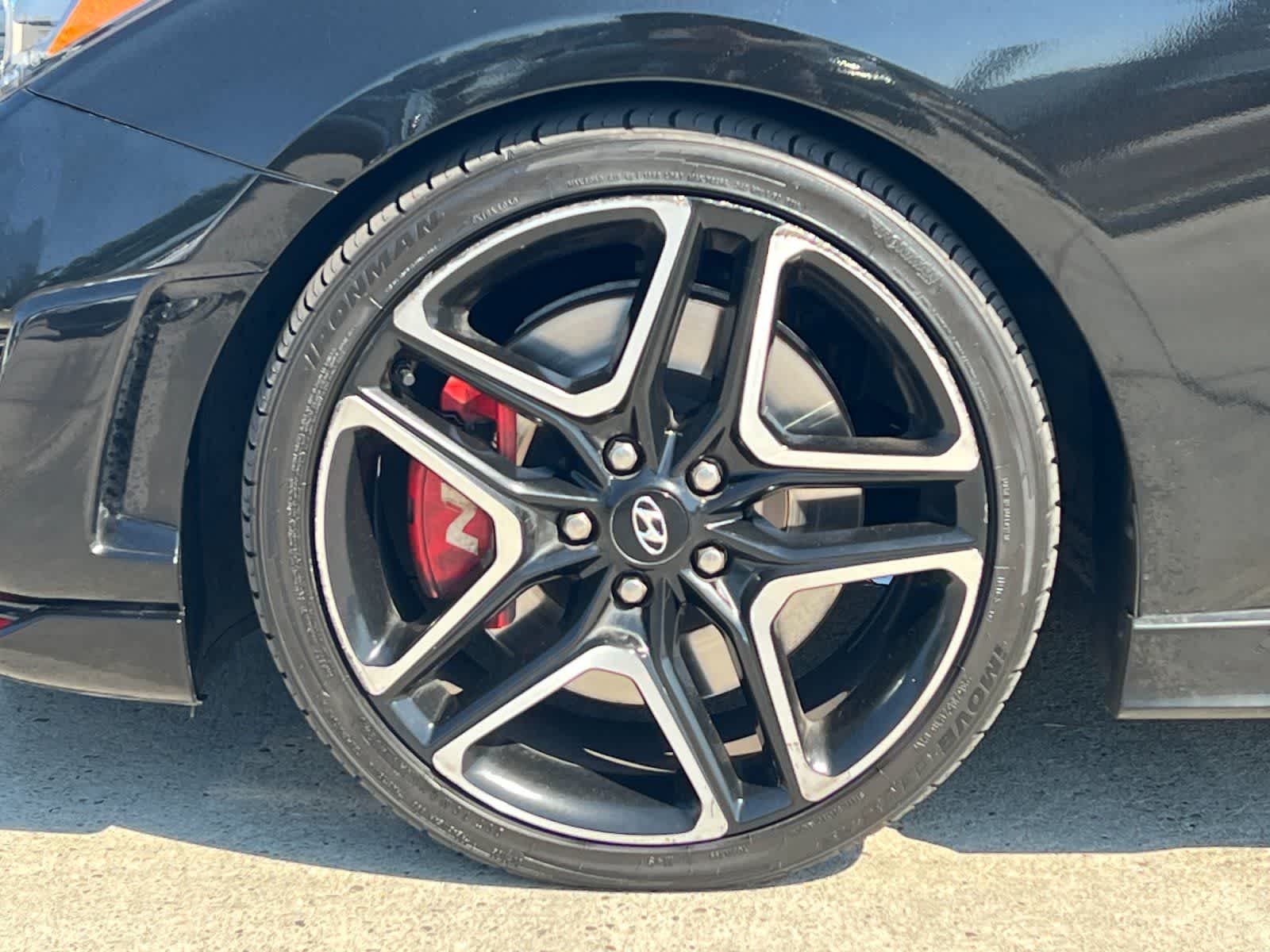 Thumbnail: 2022 Hyundai Veloster - 27