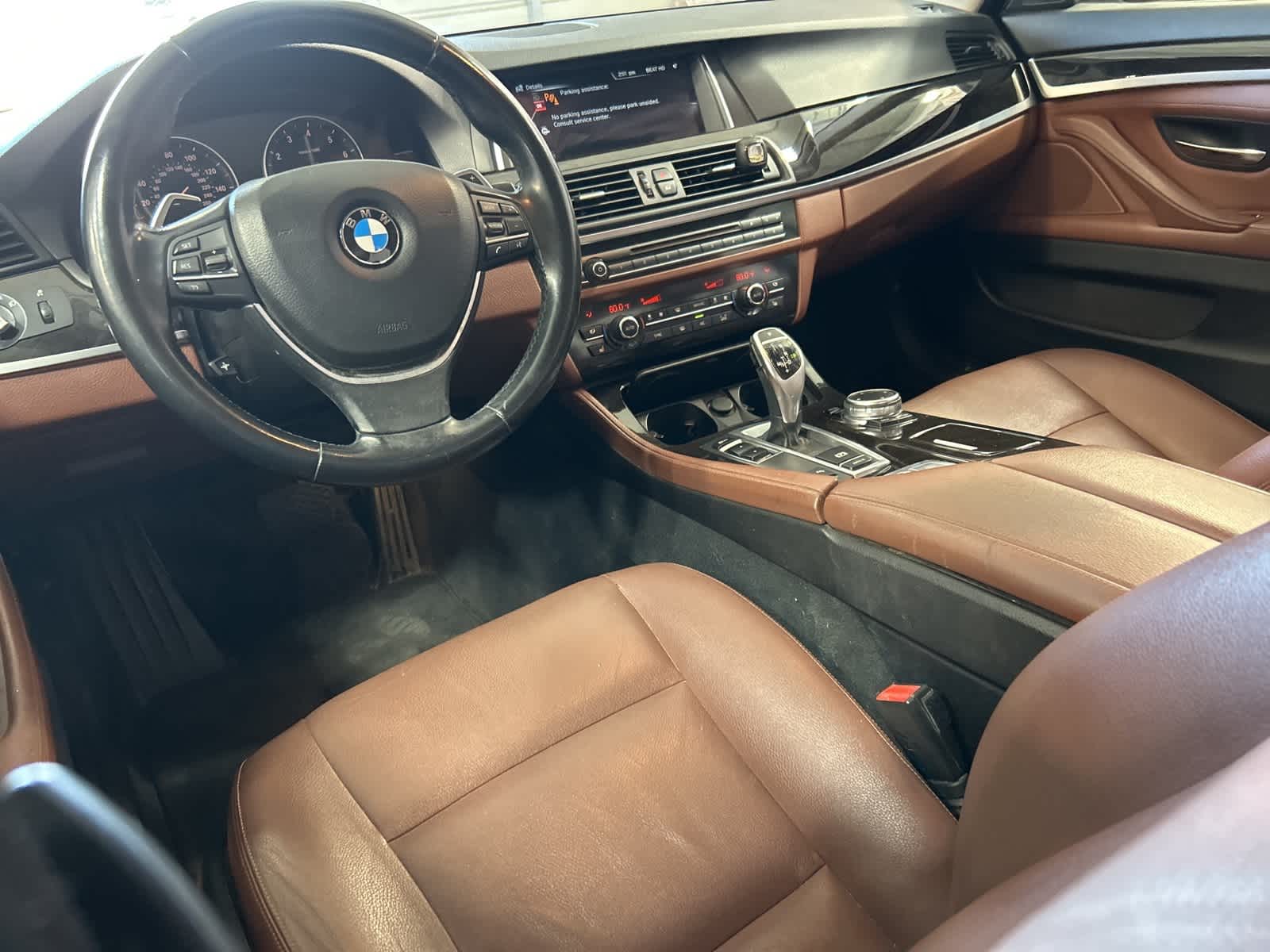 Thumbnail: 2016 BMW 5 Series - 21