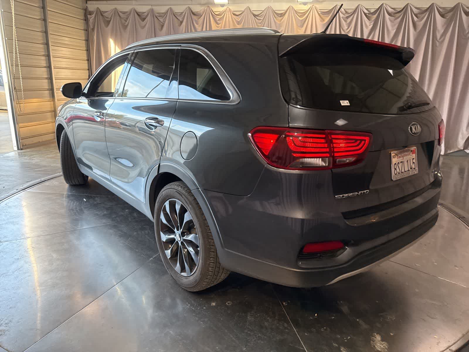 2020 Kia Sorento 3.3L EX photo 6