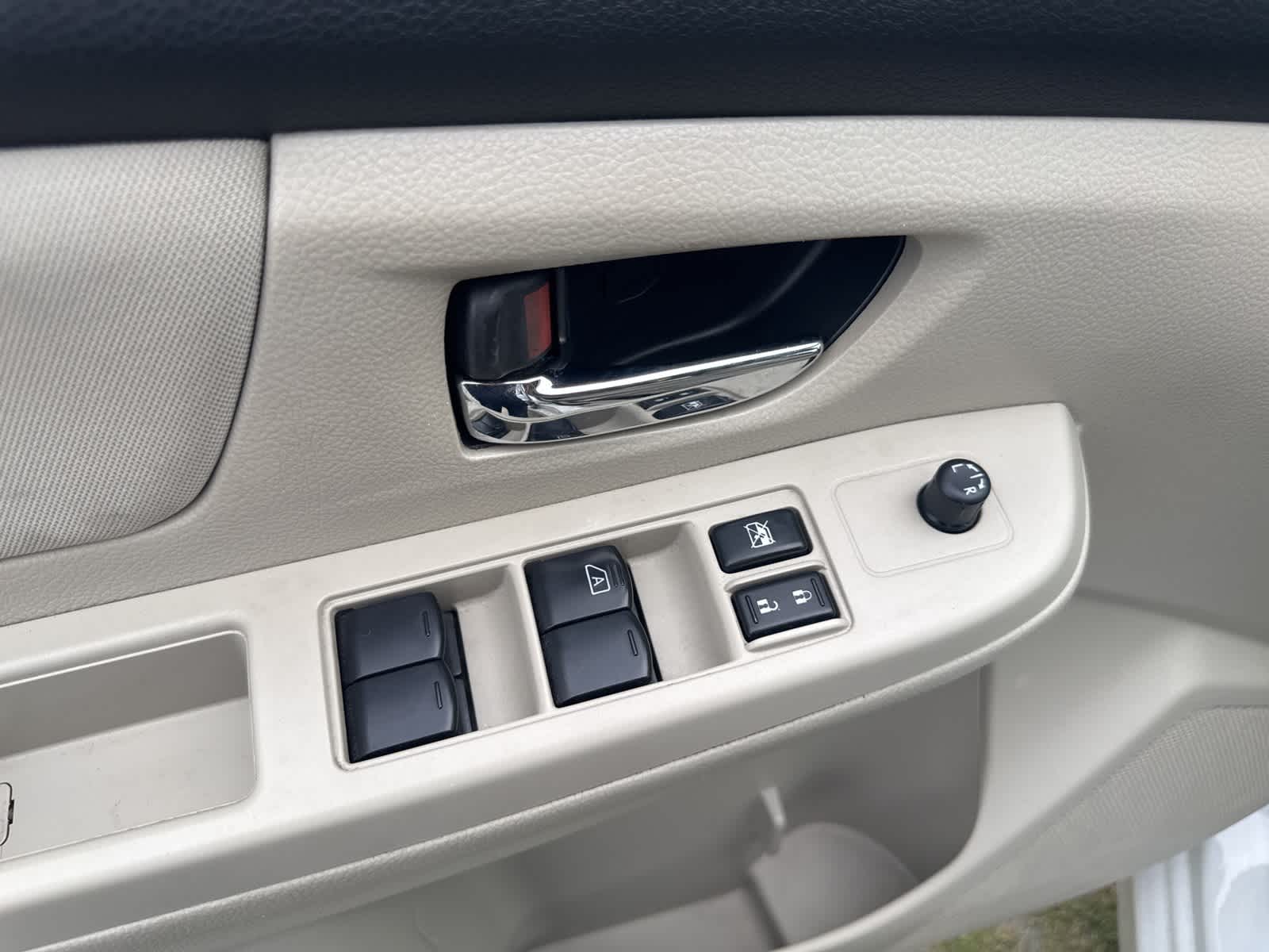 Thumbnail: 2013 Subaru Impreza - 17