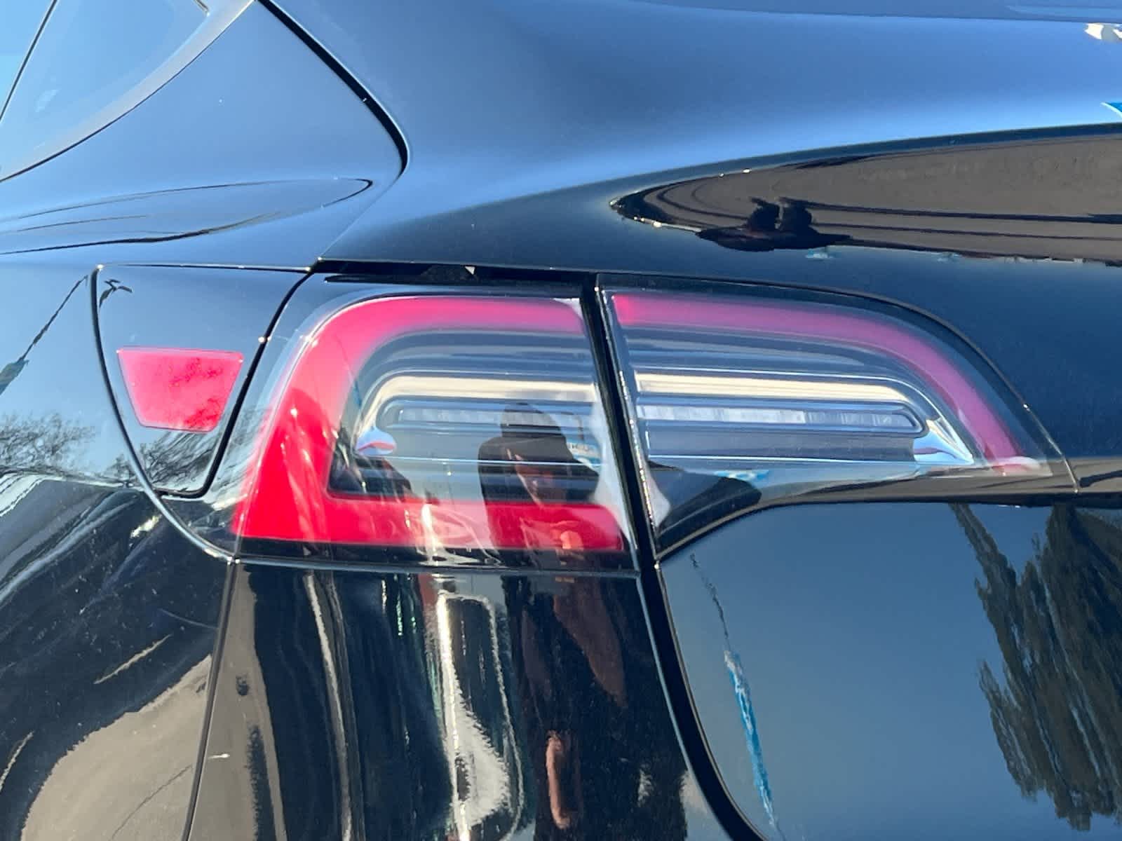 Thumbnail: 2018 Tesla Model 3 - 25