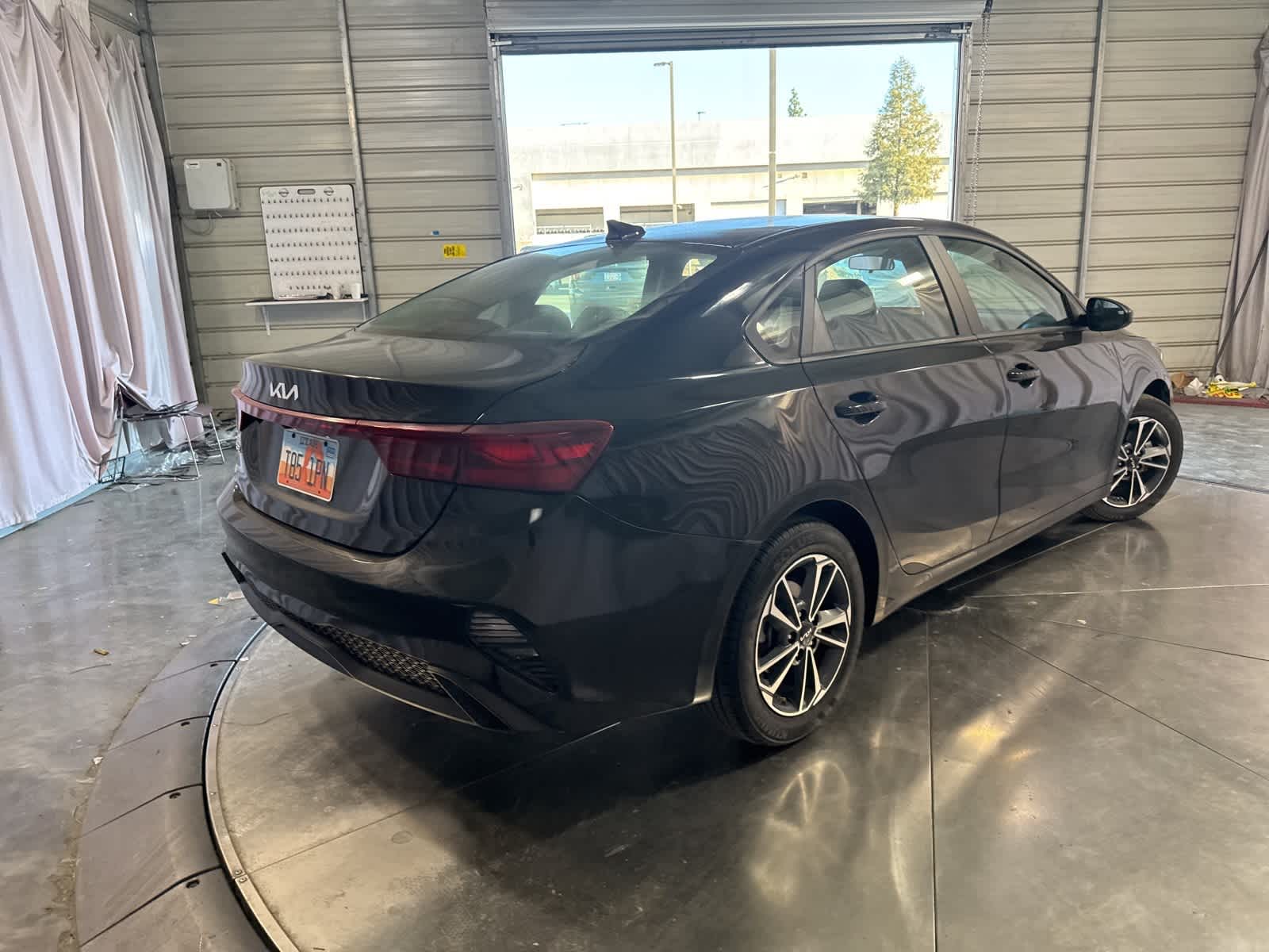 Thumbnail: 2024 Kia Forte - 5