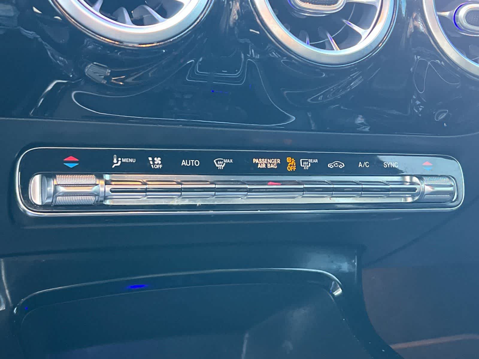 Thumbnail: 2020 Mercedes-Benz A-Class - 20