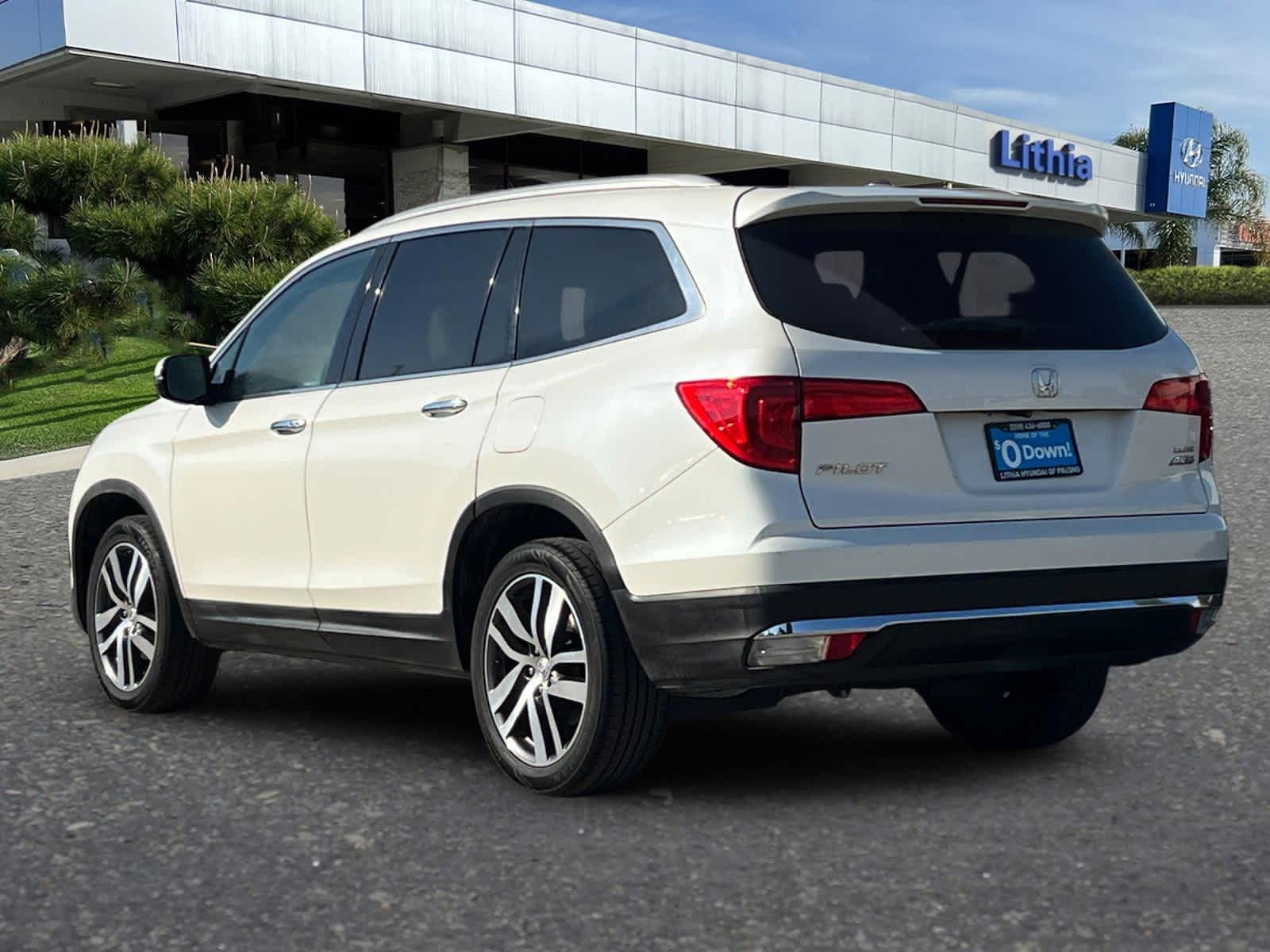 Thumbnail: 2016 Honda Pilot - 6
