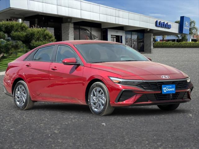 2025 Hyundai Elantra Blue 10