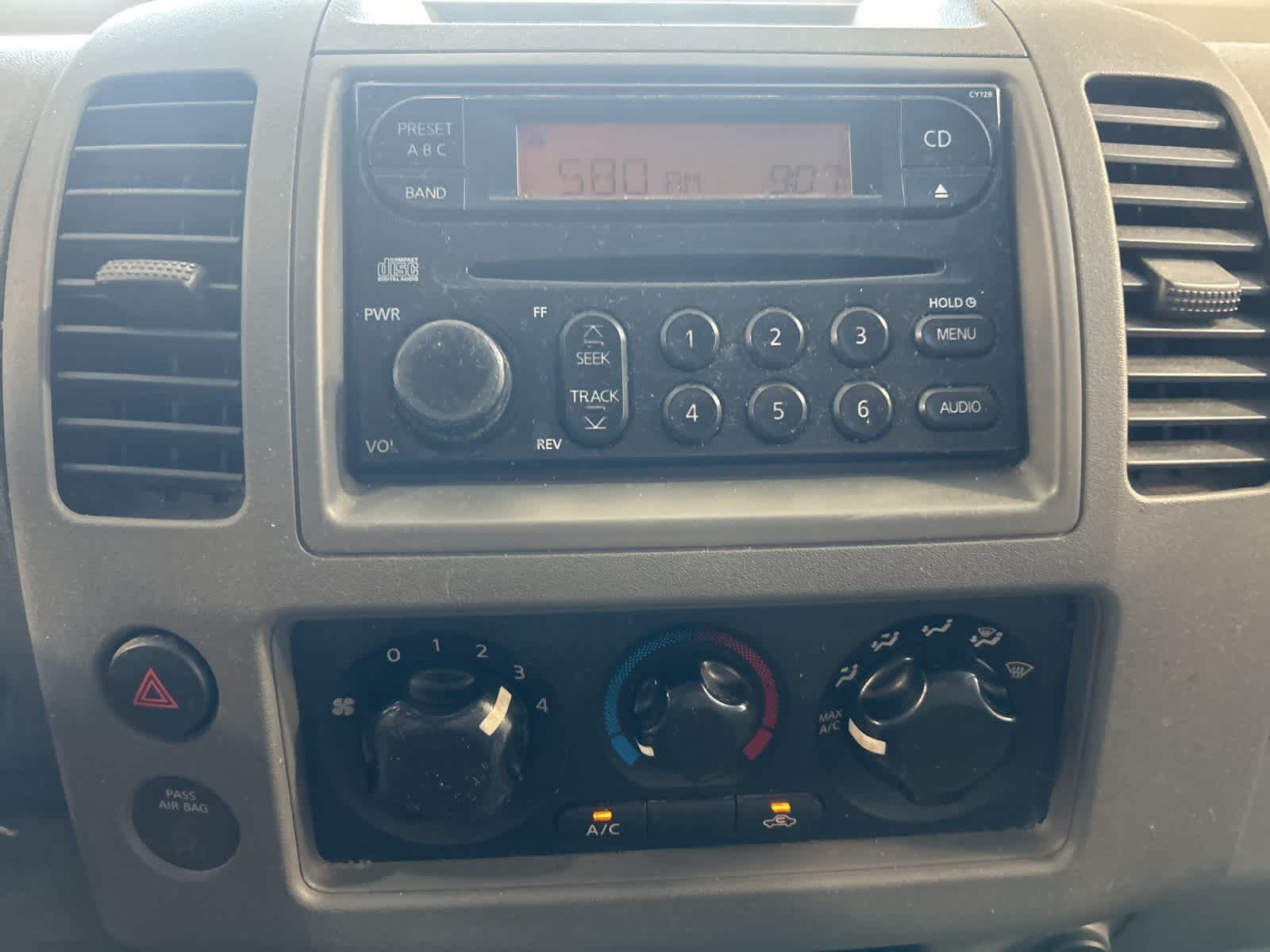 Thumbnail: 2007 Nissan Frontier - 24